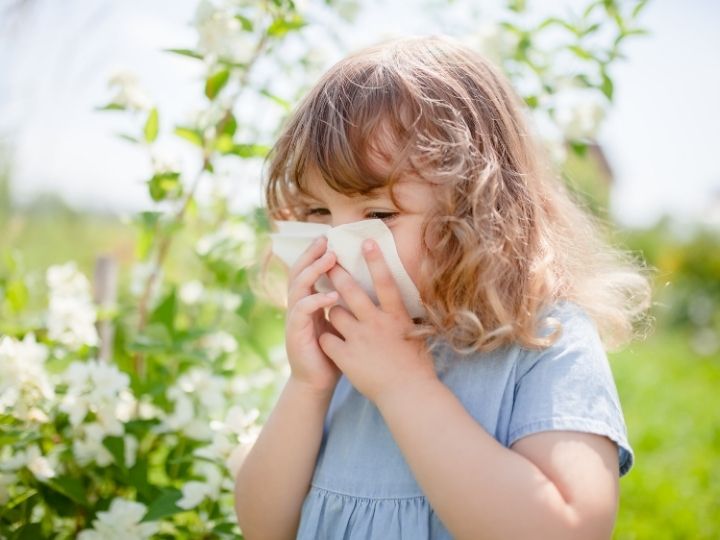Có những thuốc uống nào dành cho trẻ em bị ho sổ mũi không?
